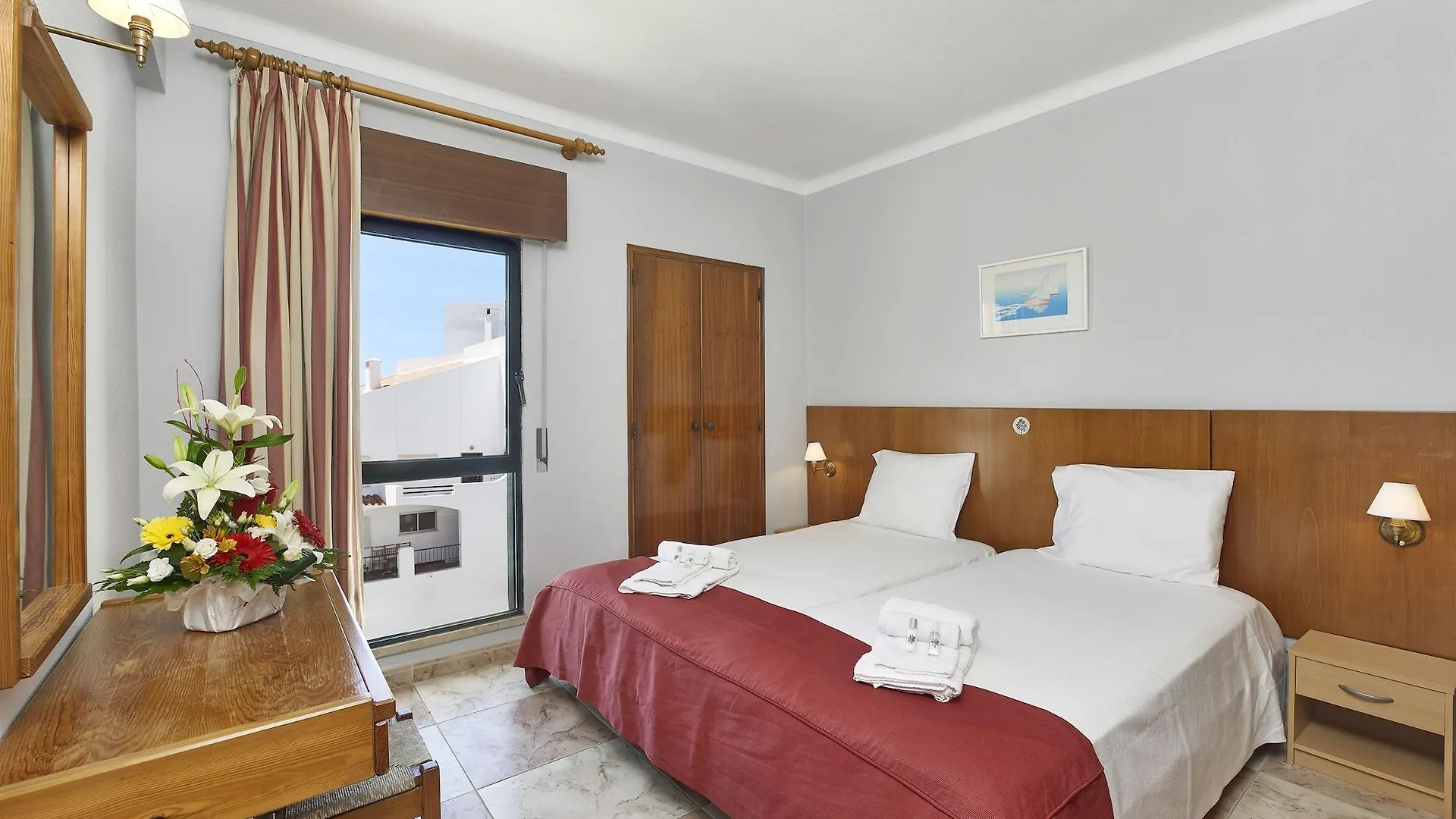Cerro Atlantico By Umbral Aparthotel Albufeira 3*,